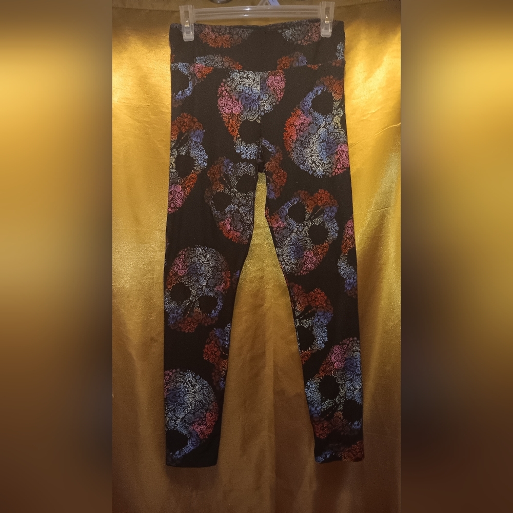 NO BOUNDARIES skull leggings